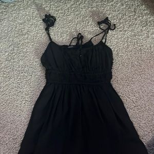 Black small forever 21 dress